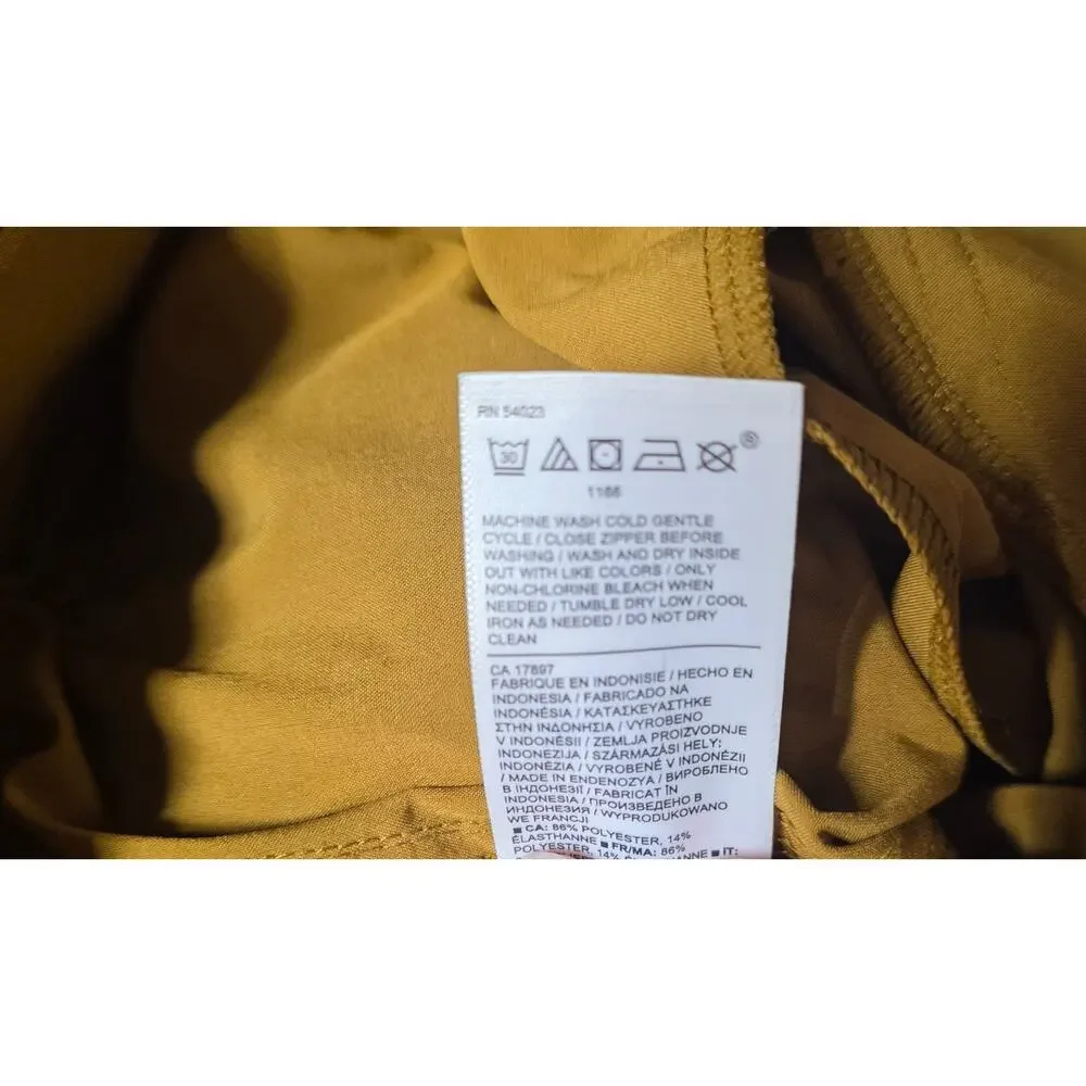 Athleta Vienna NWOT Cargo Pants Sz 10 Mustard Gold Travel Utility Wide-leg
